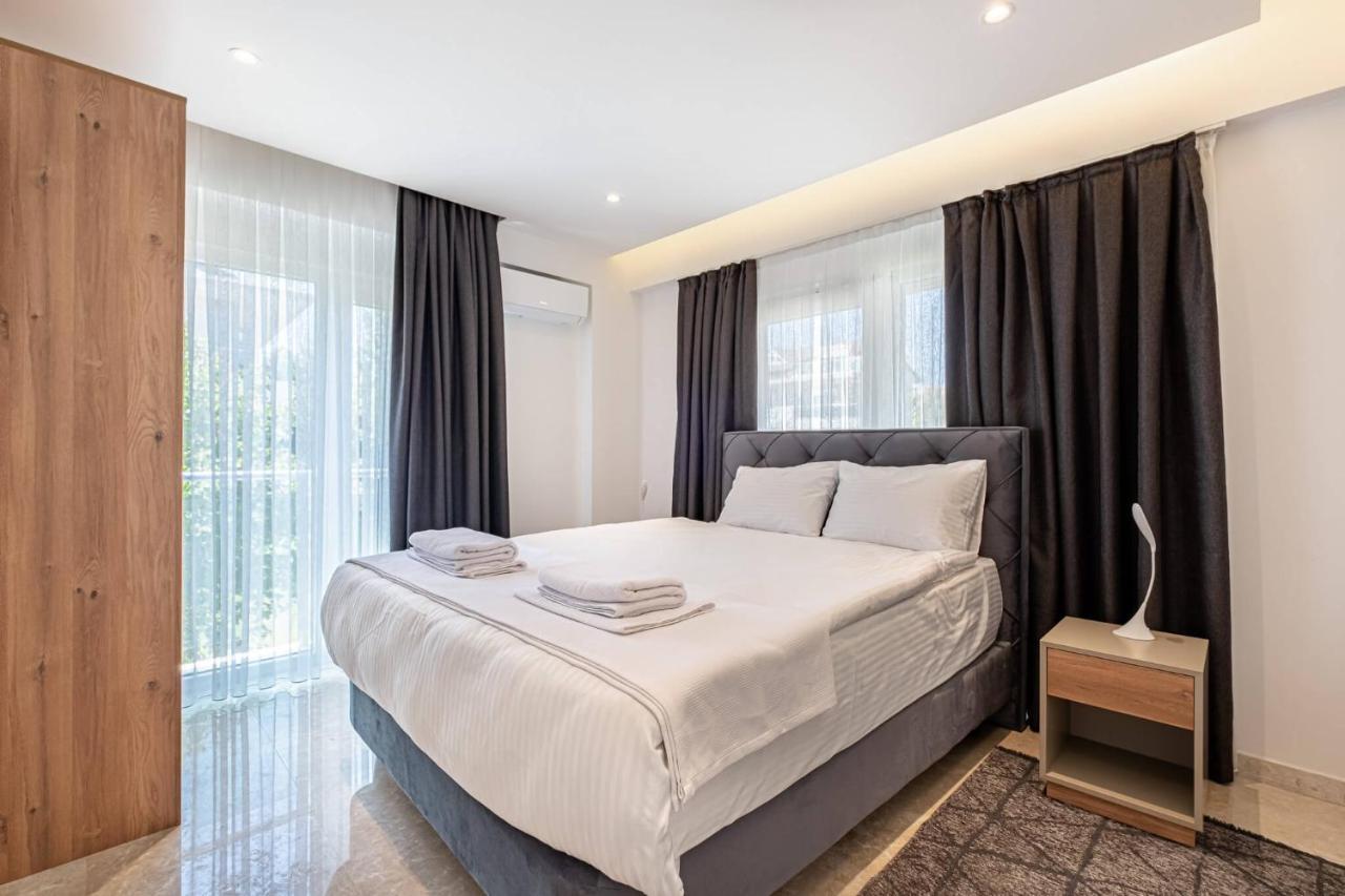 Belek Deluxe Suit Exteriör bild