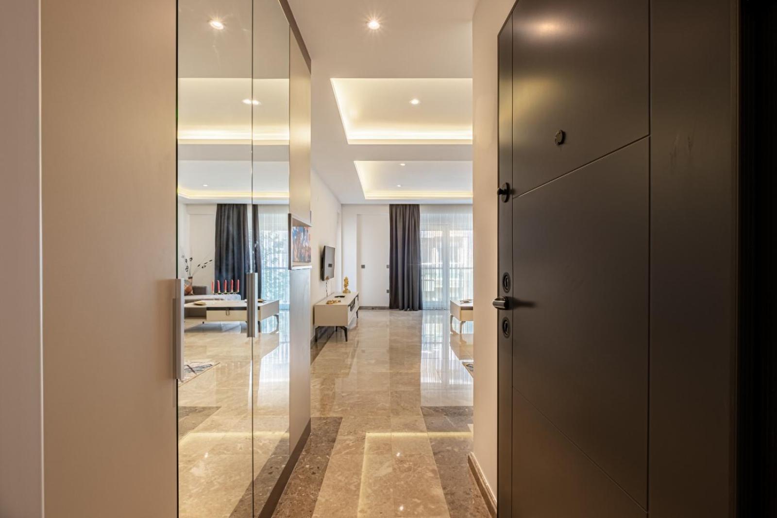 Belek Deluxe Suit Exteriör bild