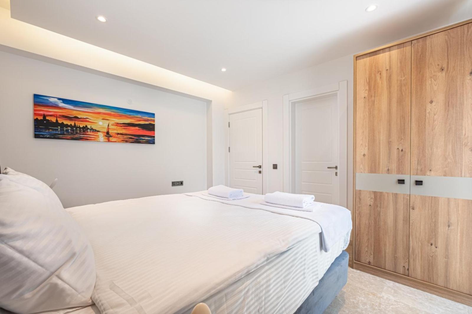Belek Deluxe Suit Exteriör bild