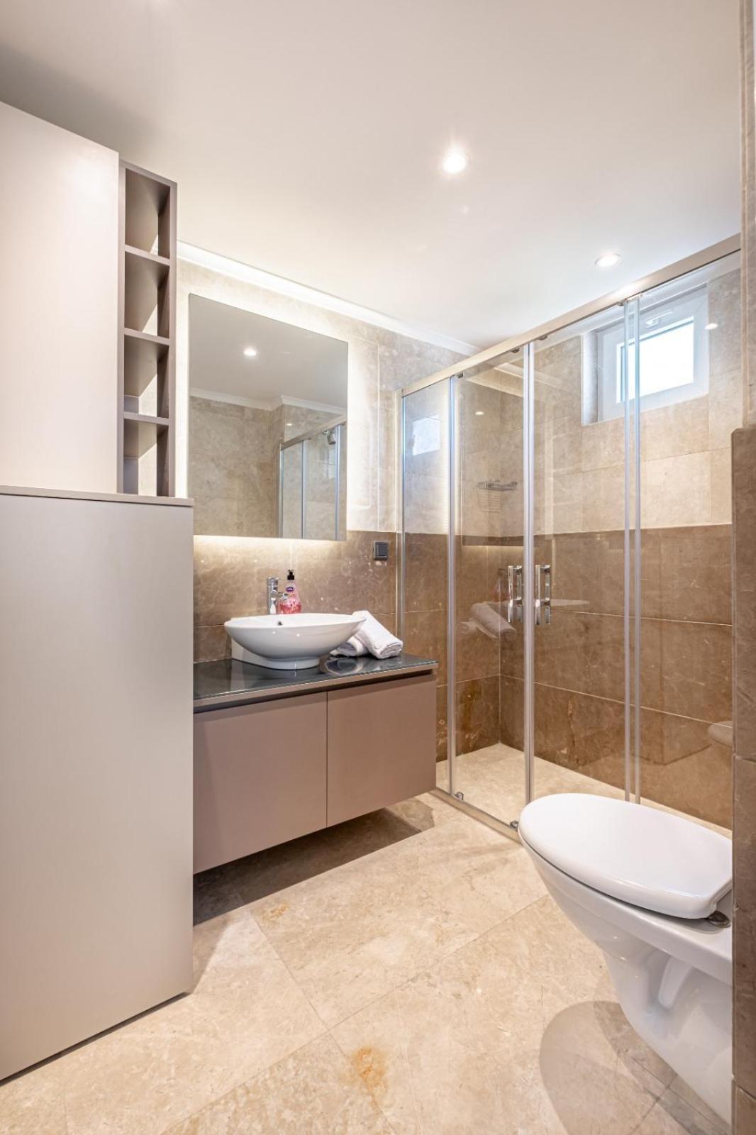 Belek Deluxe Suit Exteriör bild